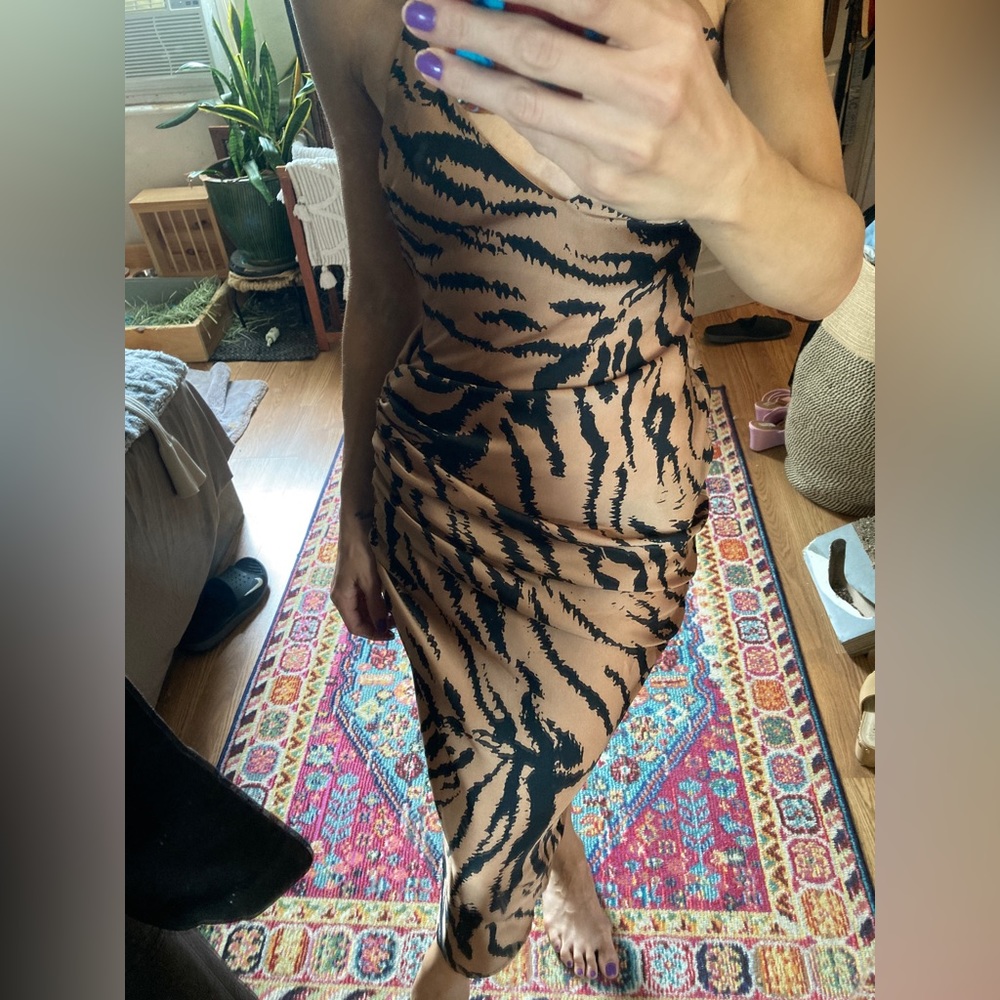 NYE!! Tiger print zebra satin strappy draped midi dress